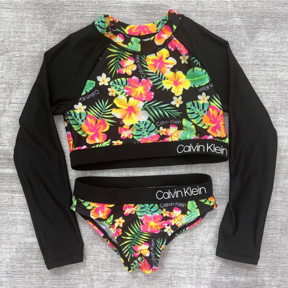 Calvin Klein Girls’ Sun Protection 2 piece swimsuit set 5 Year Old